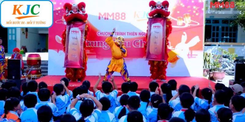 Món quà giản dị trong sự kiện MM88 chung tay thiện nguyện trao trung thu gửi yêu thương 28/12/2025